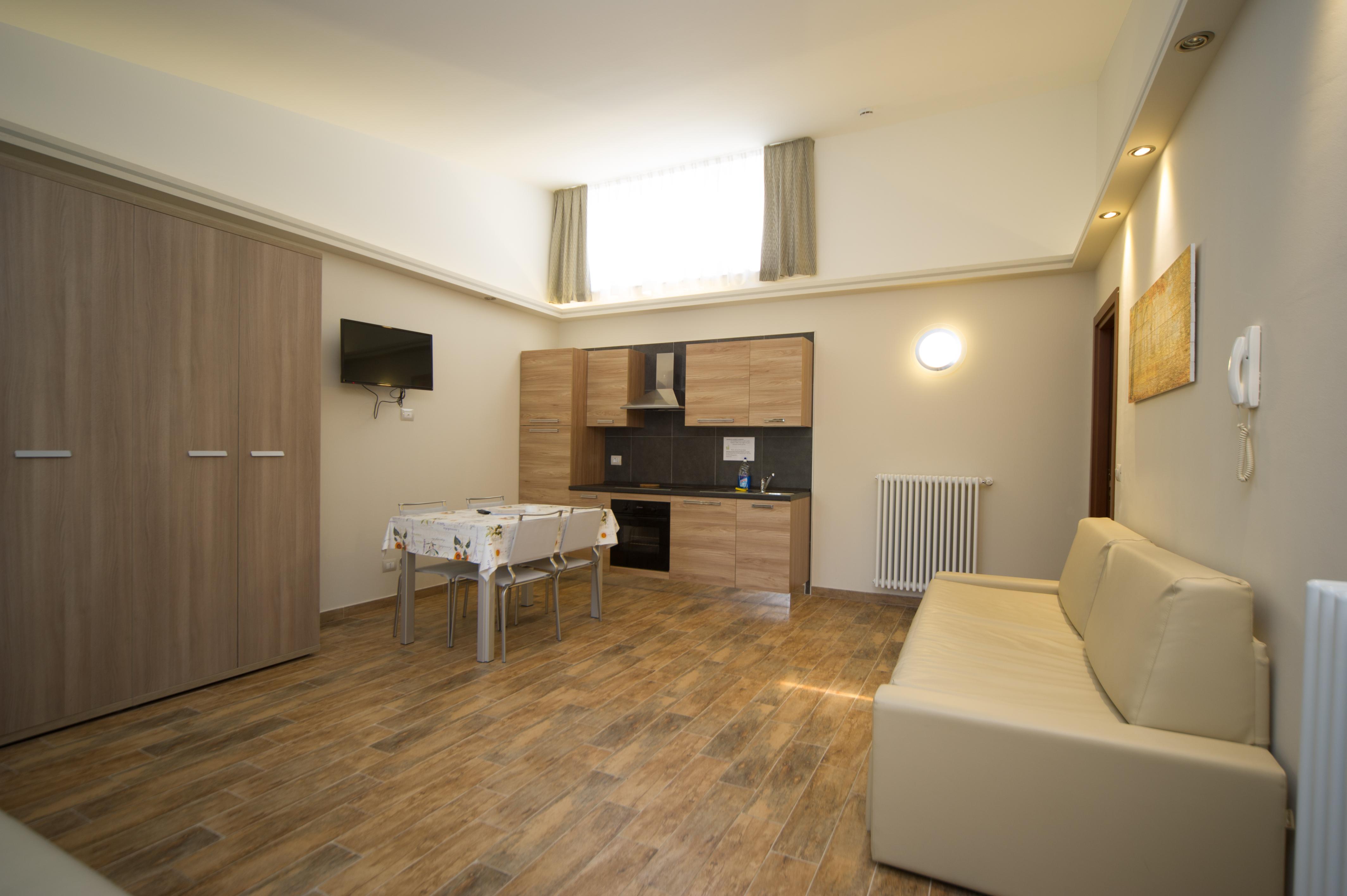 Tabor 3*