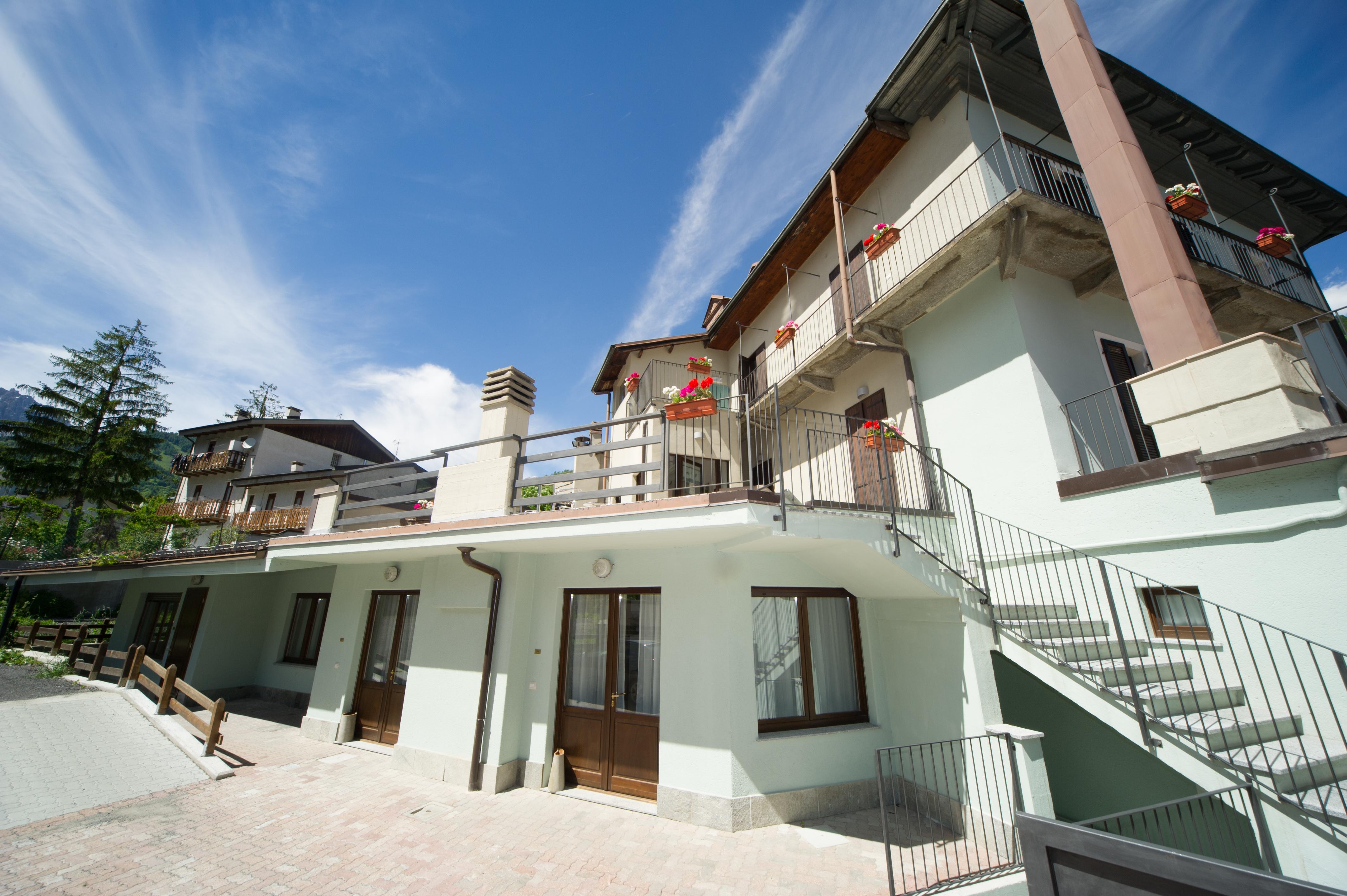Tabor Apartahotel