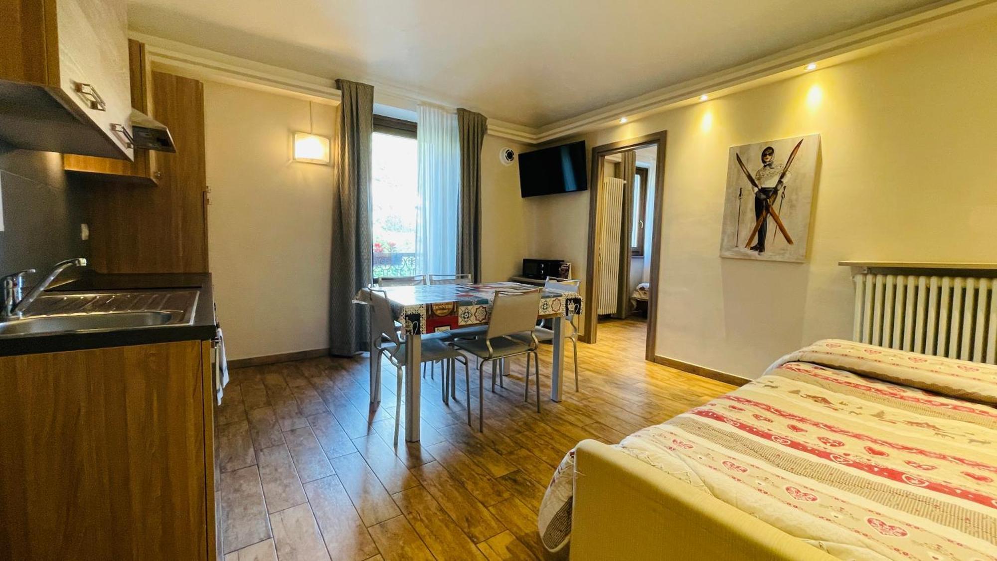 Aparthotel Tabor 3*